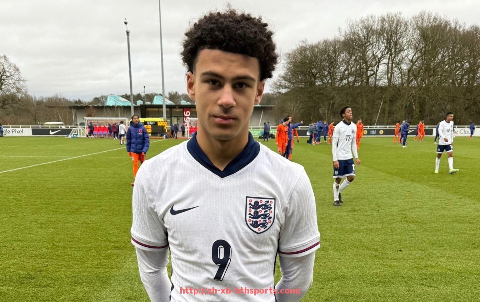 华体会hth登录入口-法甲赛季观众人数统计：现场气氛与人气榜对比